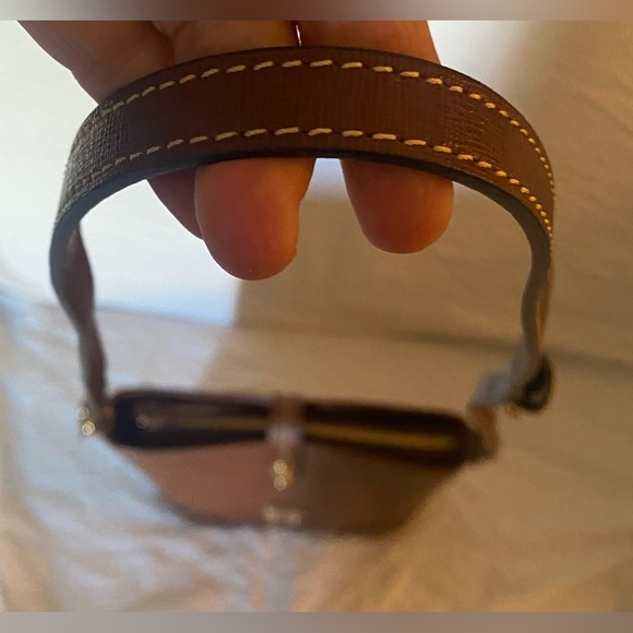 DOONEY AND BOURKE NWOT BROWN CROSSBODY BAG - Picture 9 of 13